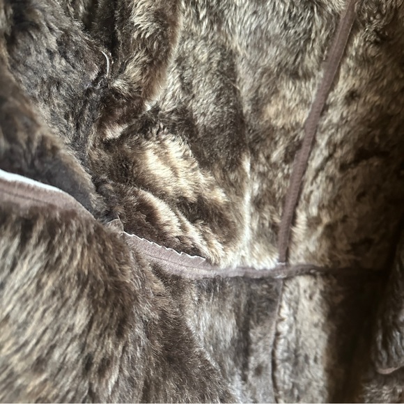 Owen Barry Men’s Brown Shearling Coat Made in Great Britain - Picture 9 of 16